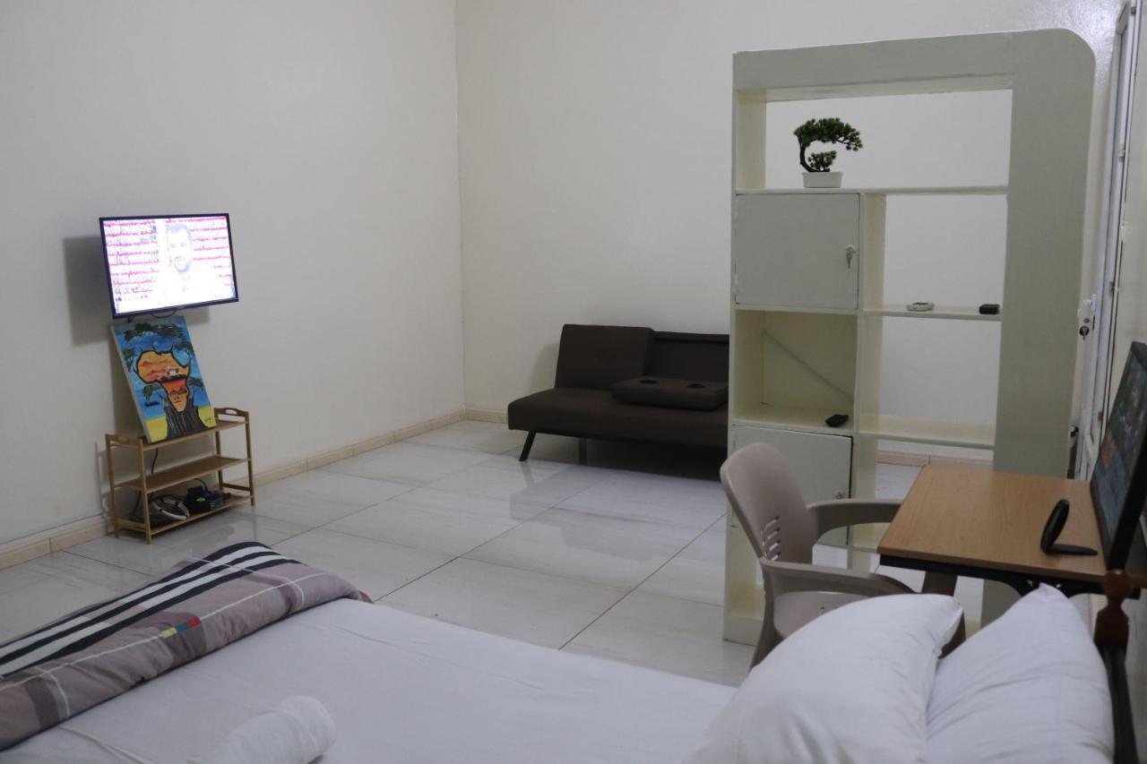 Residences Primis Thies - Appartements Et Chambres Εξωτερικό φωτογραφία