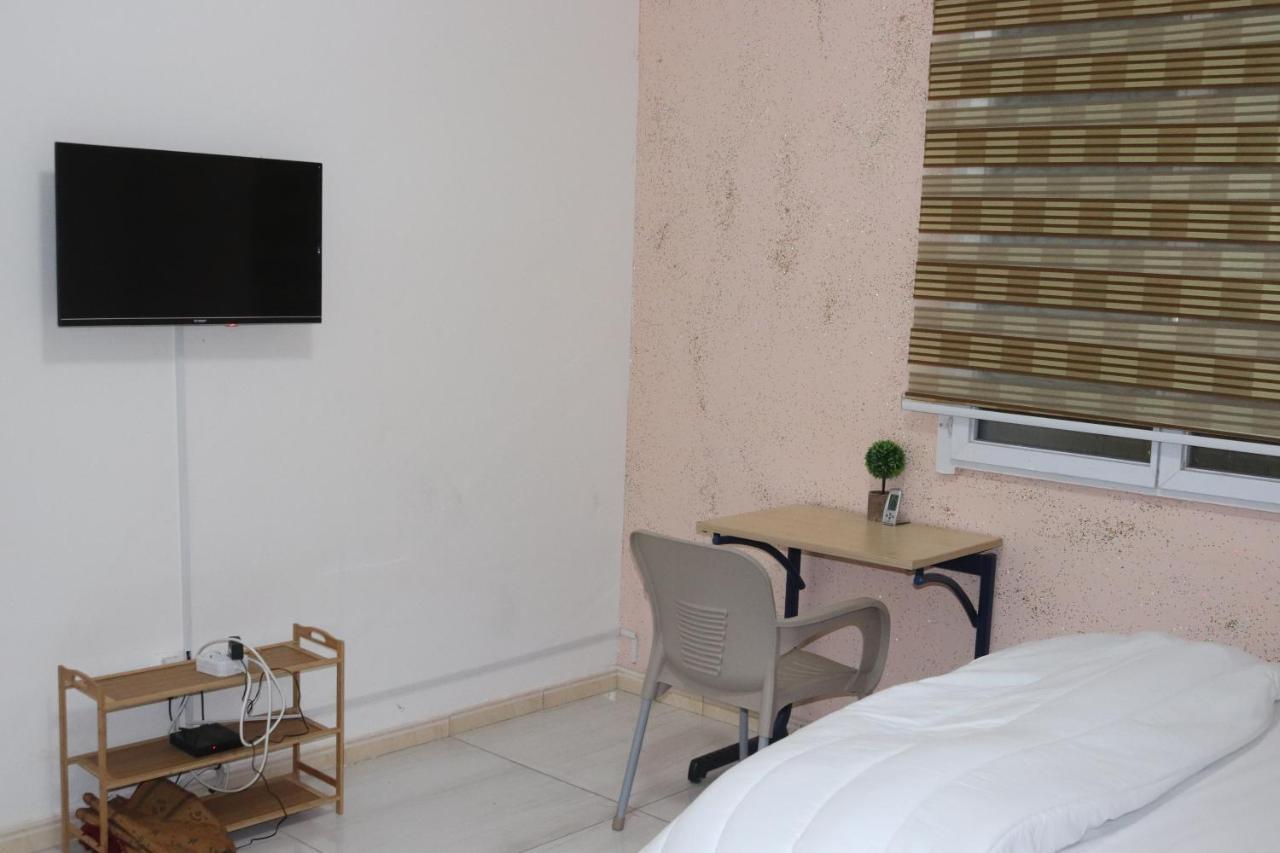 Residences Primis Thies - Appartements Et Chambres Εξωτερικό φωτογραφία