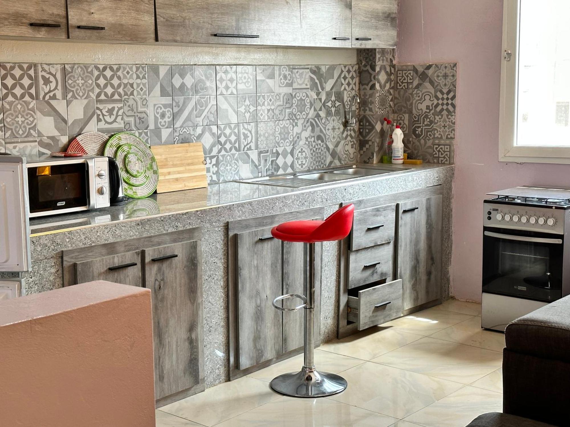 Residences Primis Thies - Appartements Et Chambres Εξωτερικό φωτογραφία