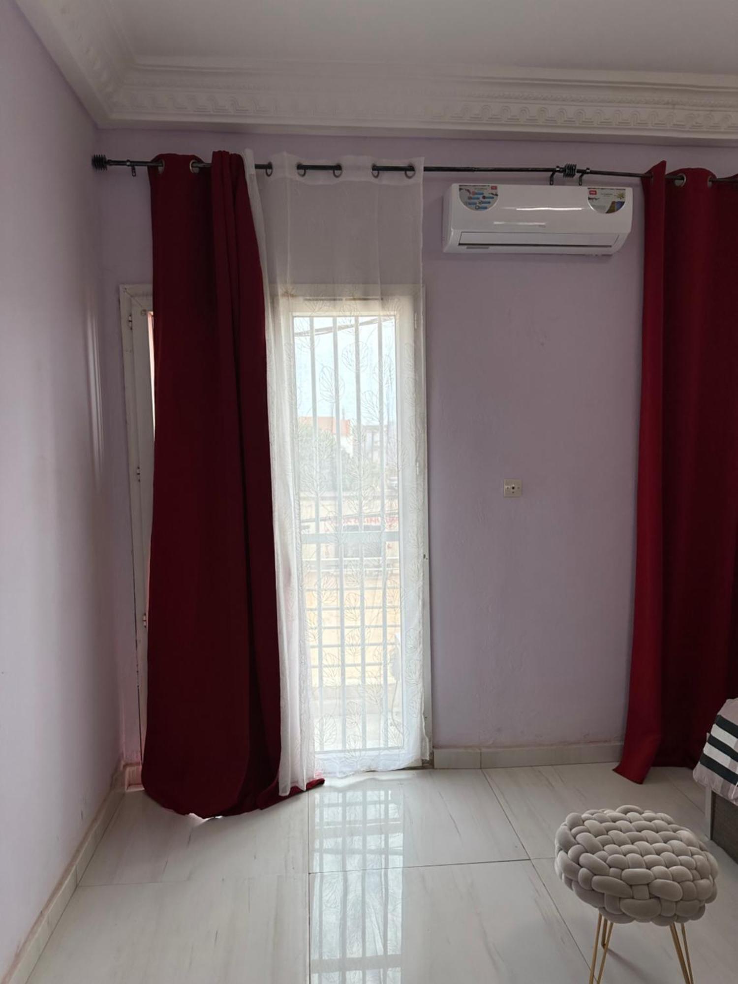 Residences Primis Thies - Appartements Et Chambres Εξωτερικό φωτογραφία